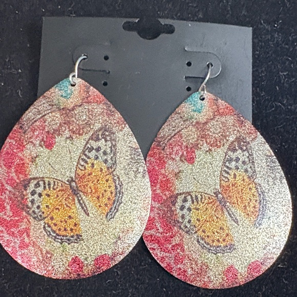 Floral and Butterfly Teardrop Earrings Set - Picture 2 of 5